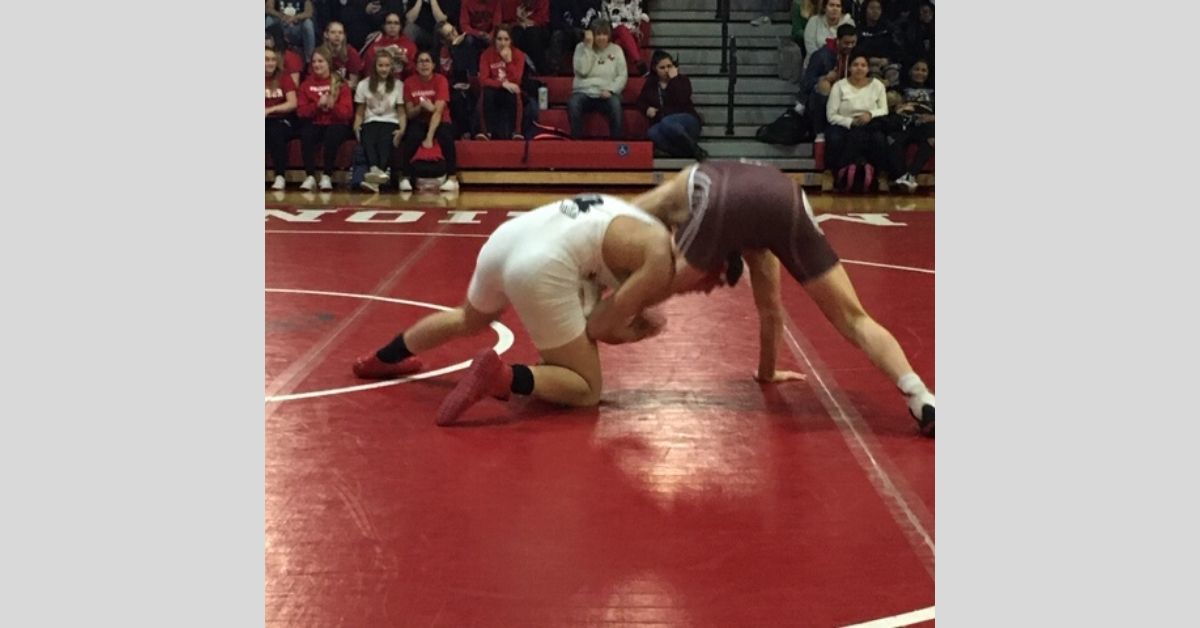 Williamsport wrestling single leg_2019.jpg